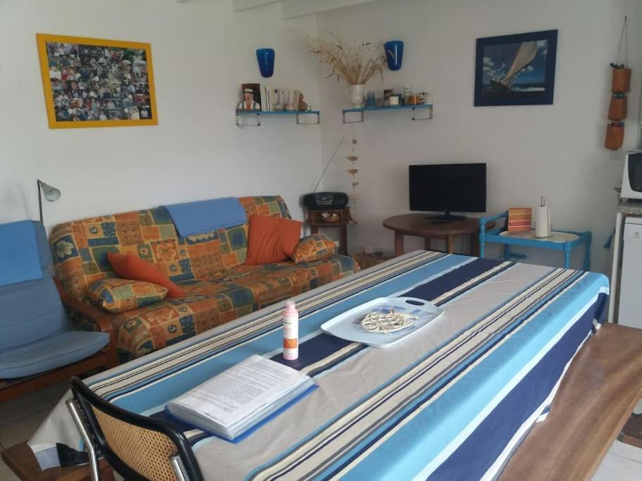 Chez Edouard Et Aline Classe 2 Etoiles Holiday home Ploubazlanec