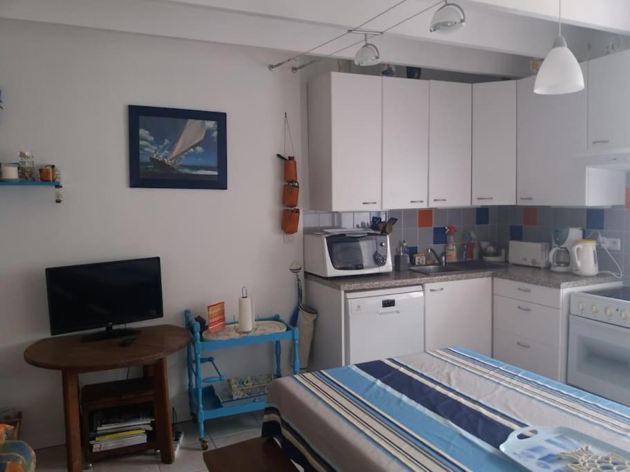 Chez Edouard Et Aline Classe 2 Etoiles Holiday home Ploubazlanec